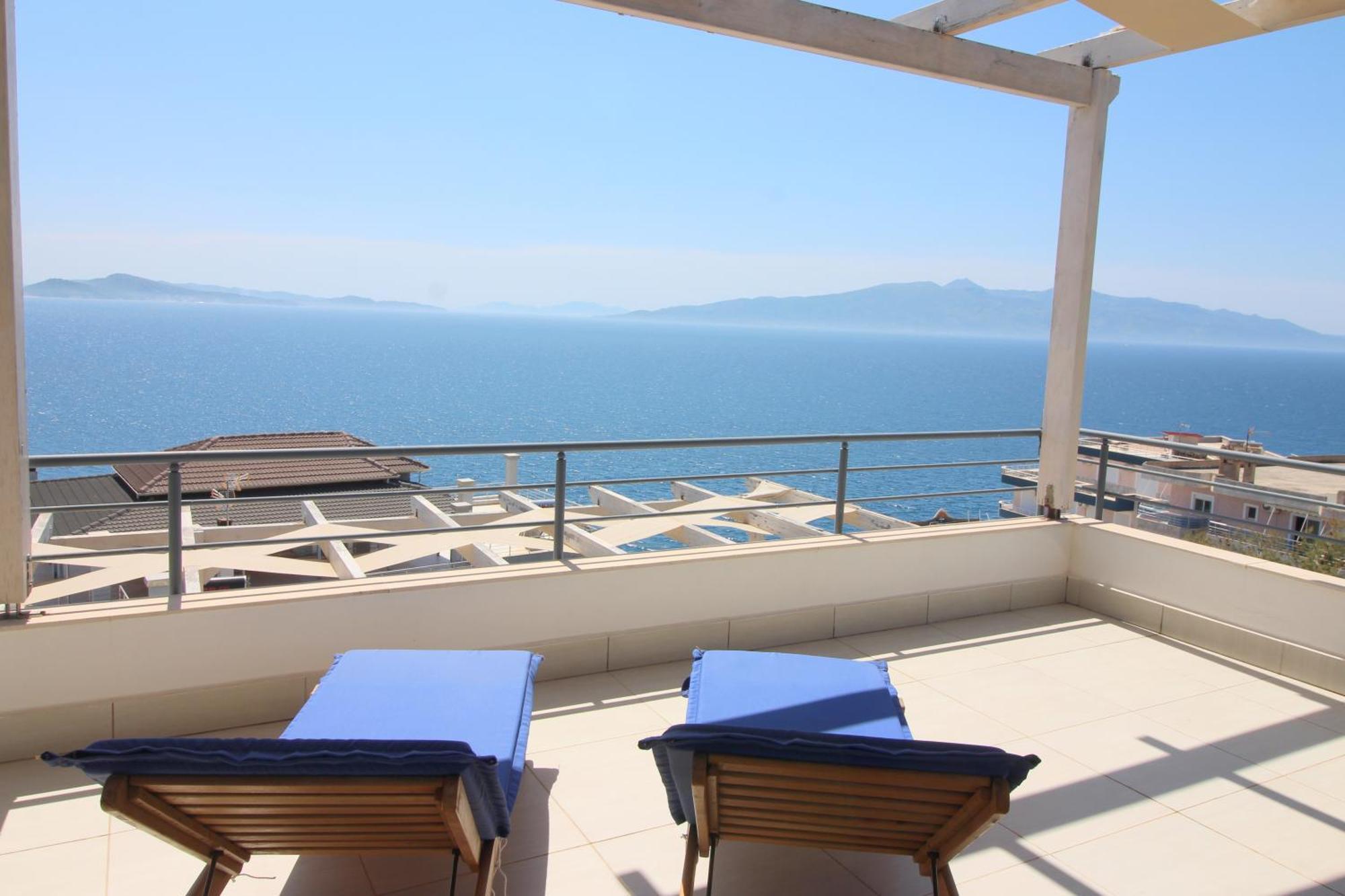 Blue Residence Sarandë Exterior foto